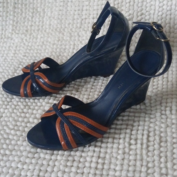 Charles & Keith Ankle Straps Navy and Tan Wedge Sandals - Picture 3 of 16